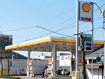 徳島石油(株)　今里ＳＳ